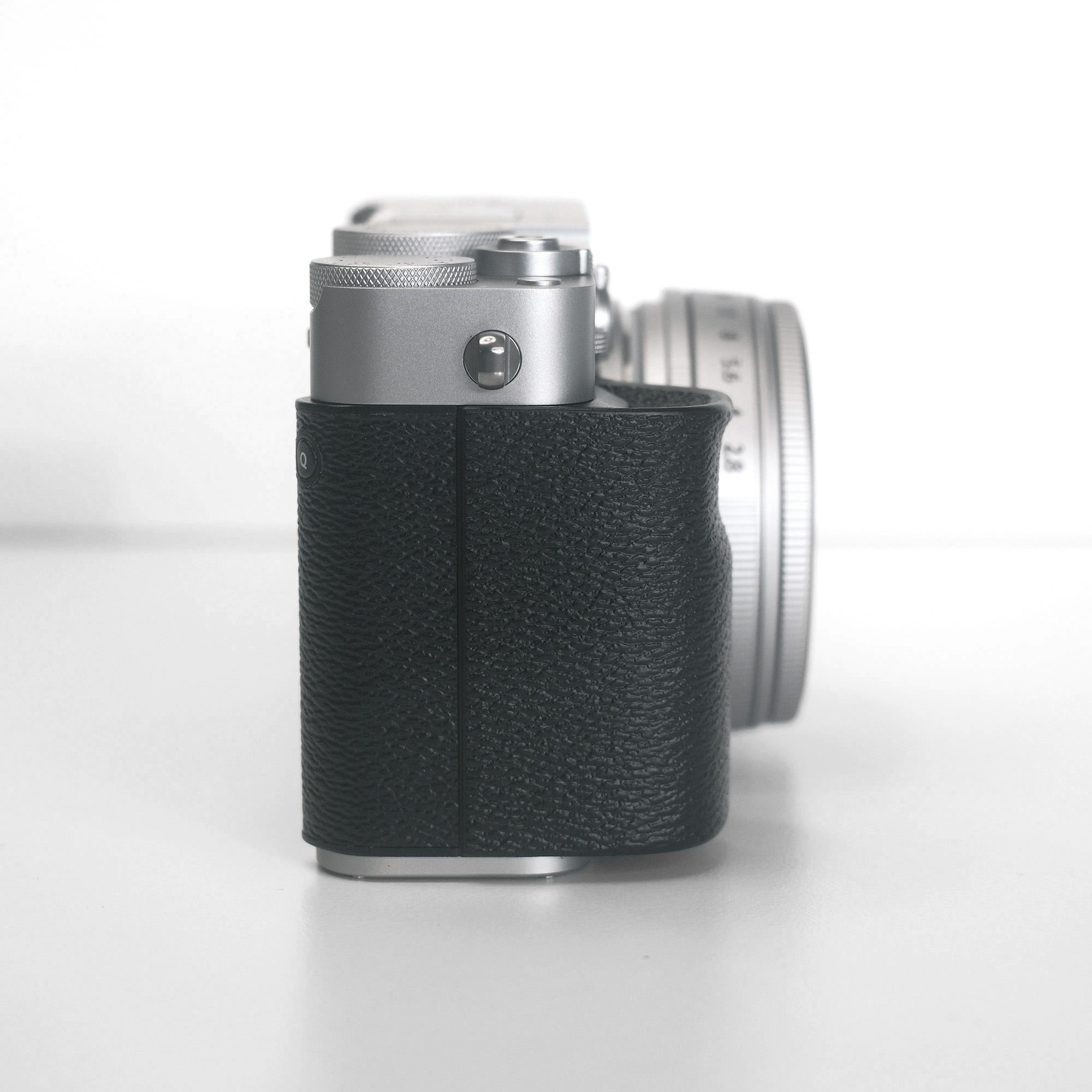 Fujifilm X-E5 Full Ergonomic Grip